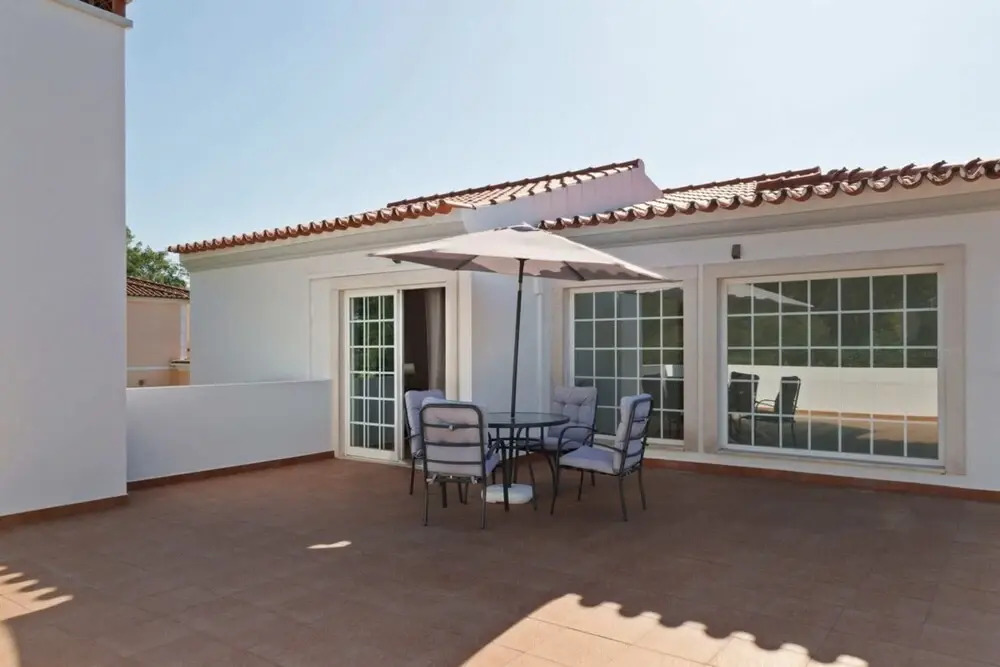 Luxury Golf Villa for 10 w Private Garden & Pool