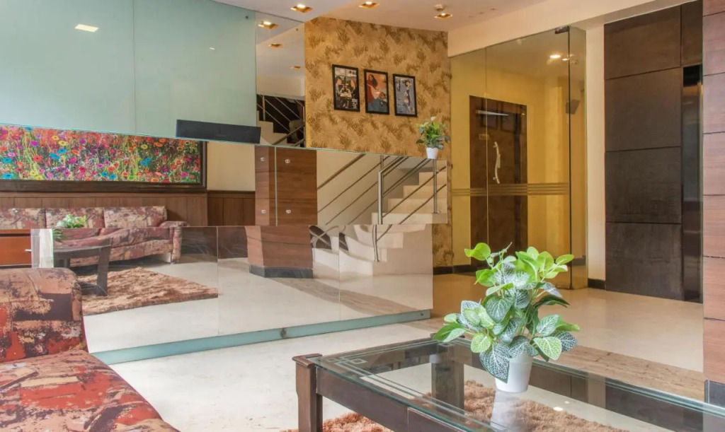 Athasri Hotel Infantry Road