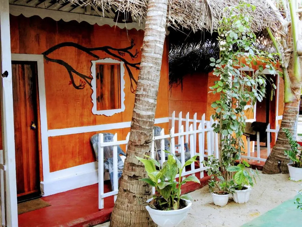 Paradise Bay Hotel