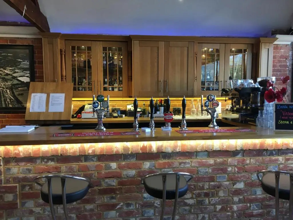 The White Hart pub and rooms