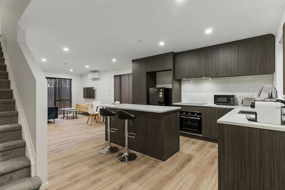 302 Te Irirangi Drive