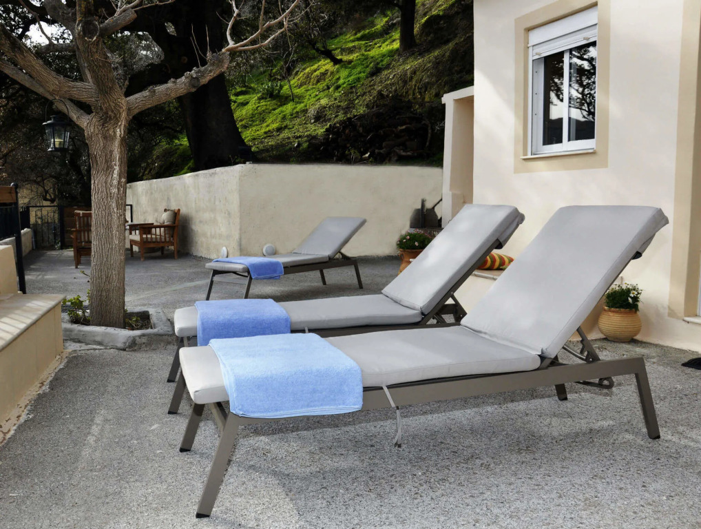 Villa Lakki The View