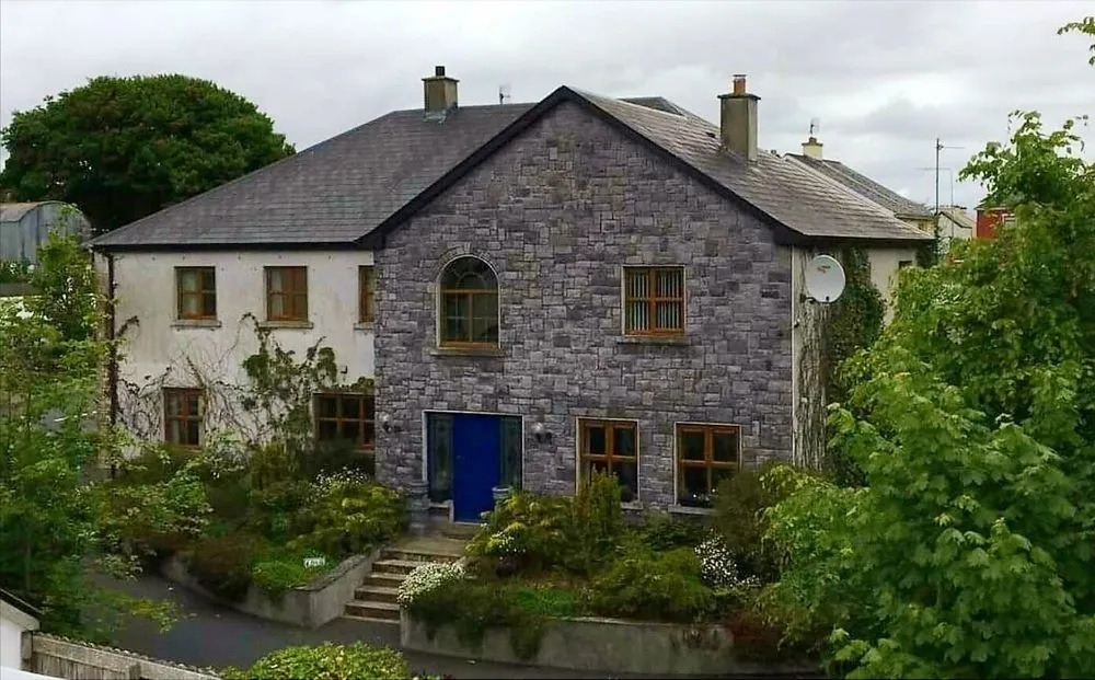 Church View House F56H977