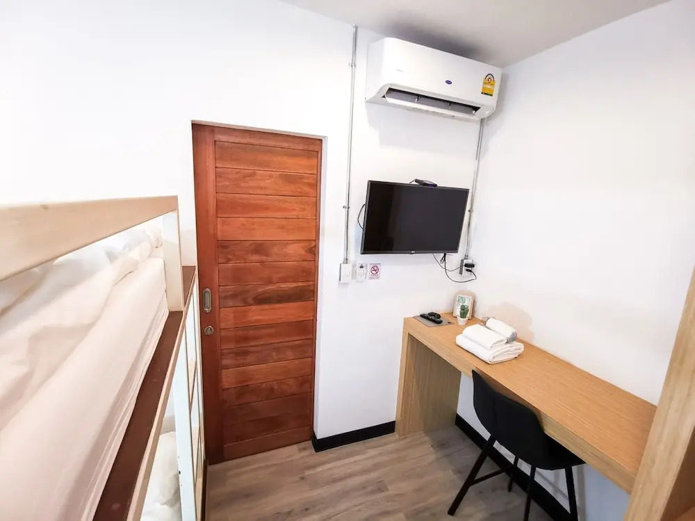 The Million Hostel 19
