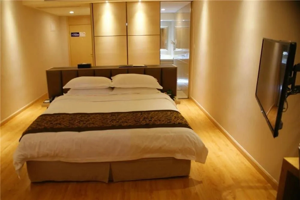 Phoenix Hotel