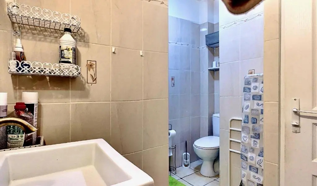 LE COSY- Studio 4 personnes à 30m de la plage, wifi fibre clim netflix