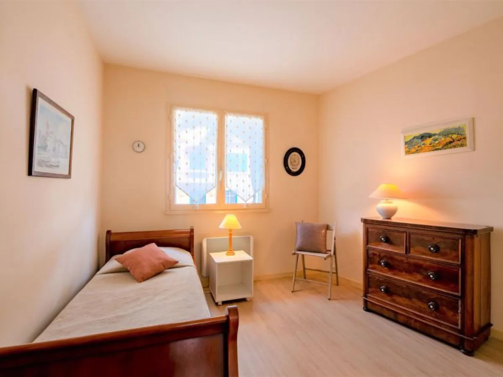 Les Pins Dorés 37804