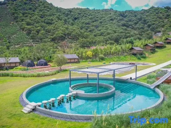 Anji Spring Breeze Valley Luxury Tent Homestay