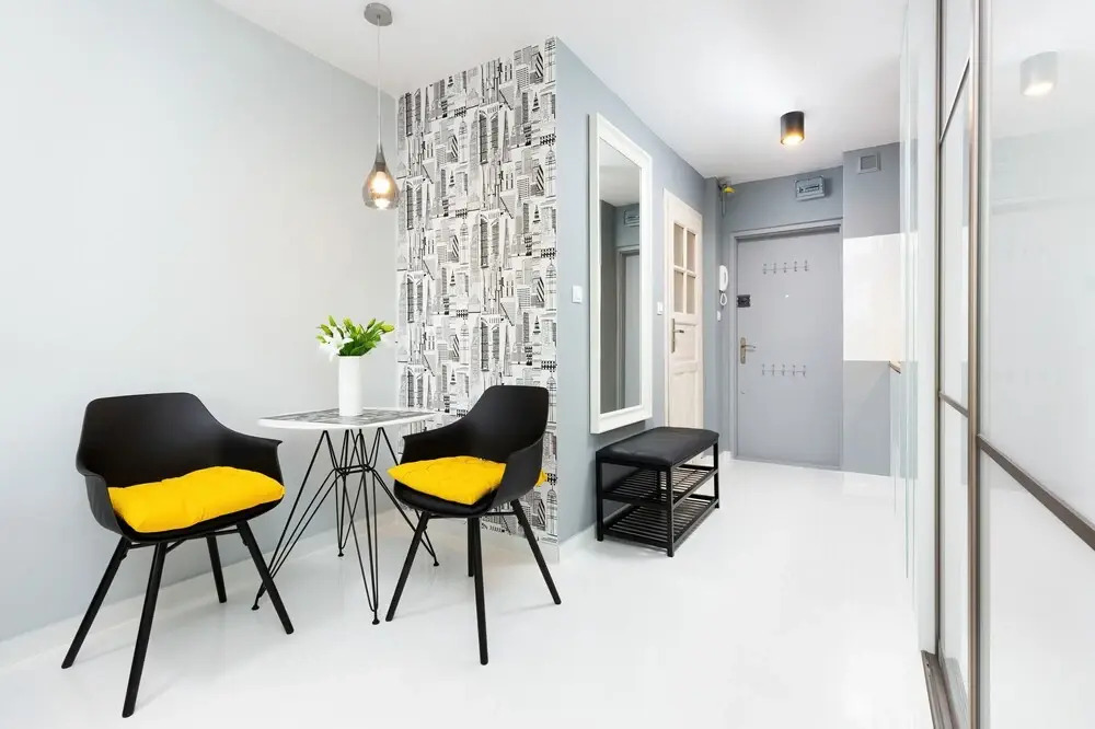 Studio Warsaw Bagno by Renters