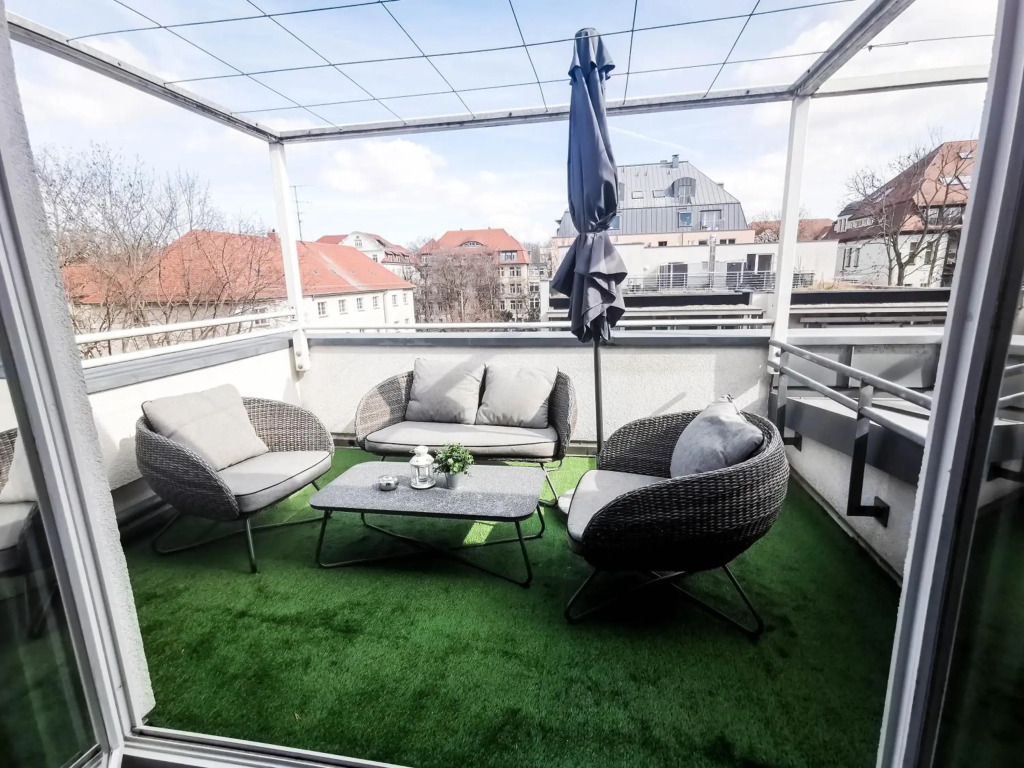 Leipzig Residenz Goethe Apartment mit Whirlpool und 2 Dachterrassen