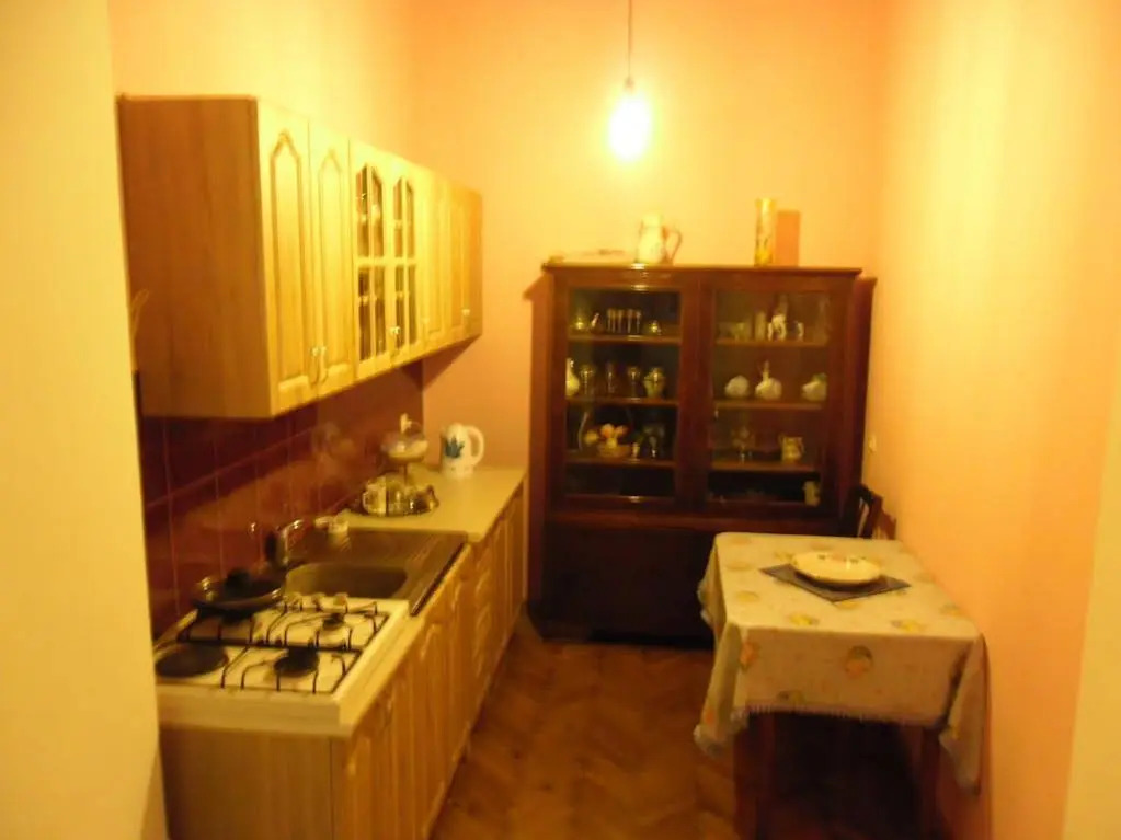 Elena Hostel