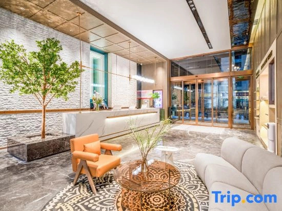 Lhasa Dunzhu Financial City Liuwu Wanda Plaza Atour Hotel