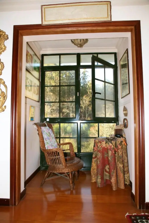 House With 5 Bedrooms in Pontevedra, With Enclosed Garden
