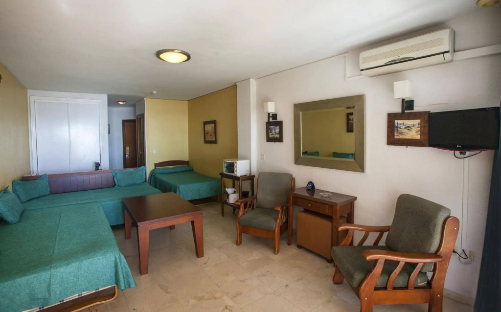Apartamentos La Jabega