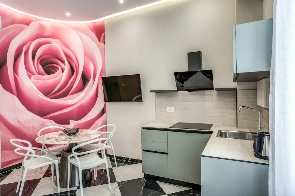 Pink Rose in Naples With 1 Bedrooms and 1 Bathrooms