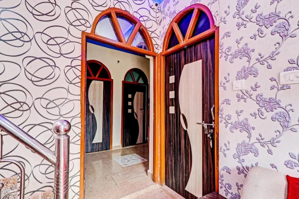 OYO Flagship 70026 Rajvanshi guest house