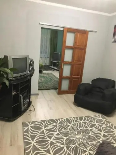 Apartment on Stefanyka 42/5