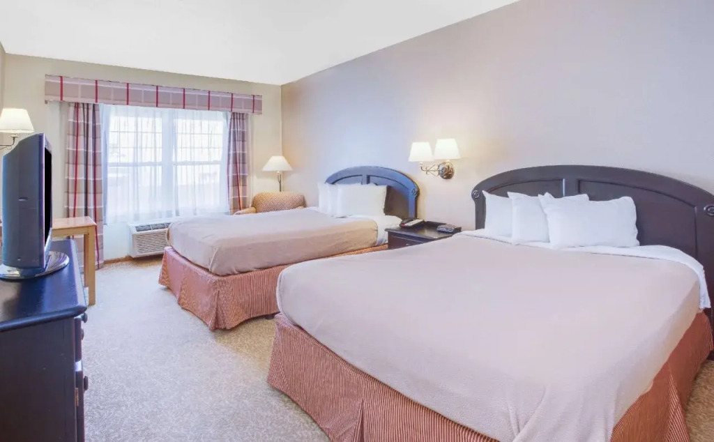 Baymont Inn & Suites Waunakee