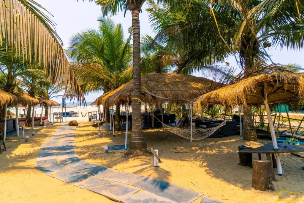 Treebo Trend Village Susegat Beach Resort