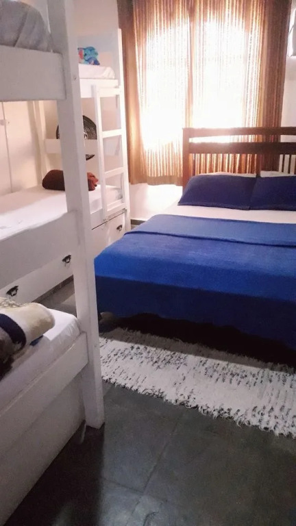 Golfinho Hostel