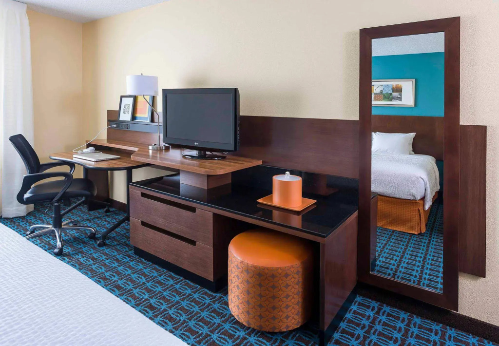 Fairfield Inn & Suites Mansfield Ontario