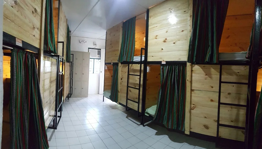 3BU Hostel Gov Pack Upper Session