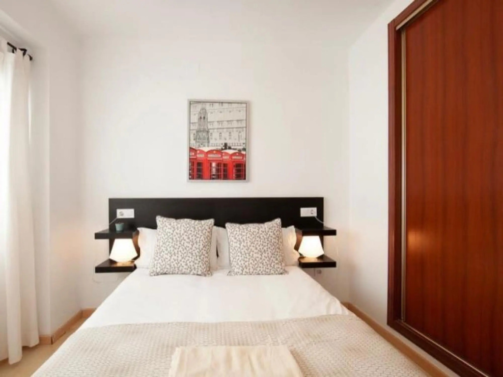 CERVANTES Apartment 27 2BR 1BT