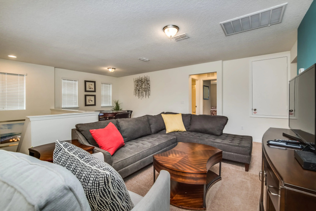 1210YC Luxury 6 bedroom 5 bathroom with Spa, Davenport, US