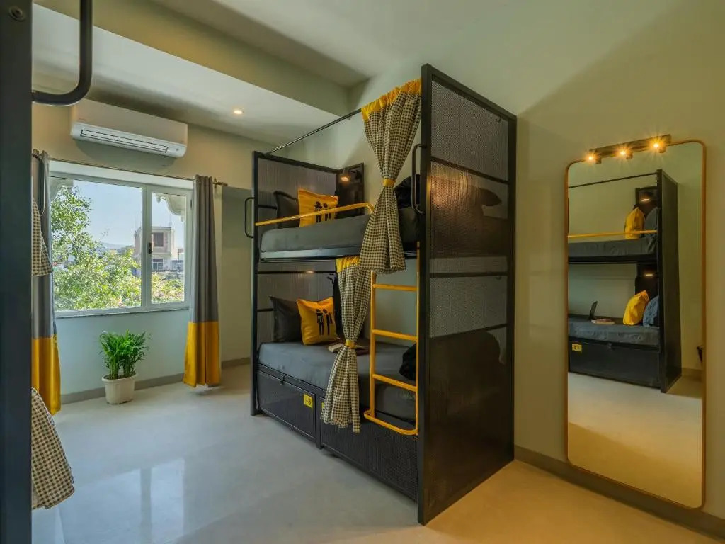 The Hosteller Bam Jaipur, Hawa Mahal