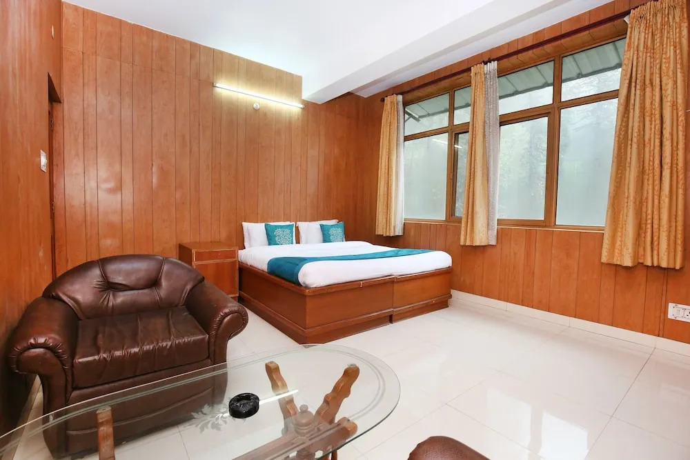 OYO 10904 Home Sunny Woods Cabin Khalini