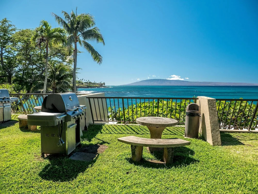 Oceanfront Maui Point Condo Sleeps 4 - Unit A3 1 Bedroom Condo