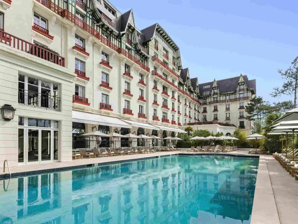 Hôtel Barrière LHermitage