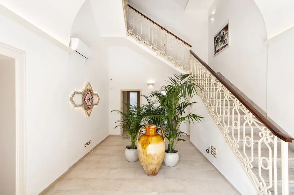 Palazzo San Lazzaro - Jacuzzi Rooms & Suites Lecce Selection