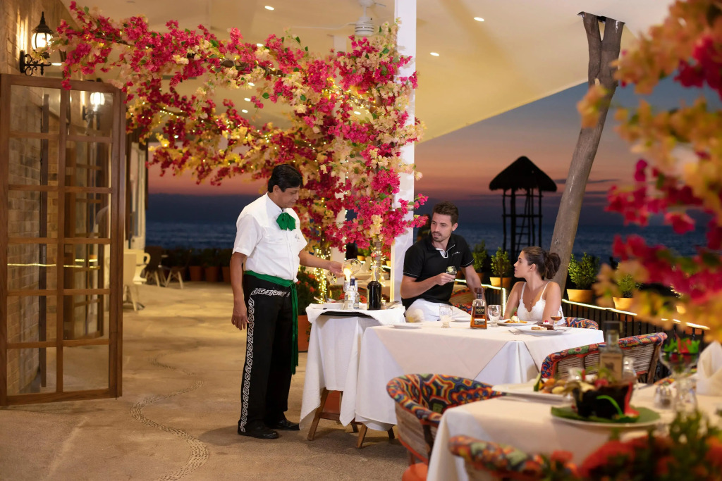 Playa Los Arcos Hotel Beach Resort & Spa