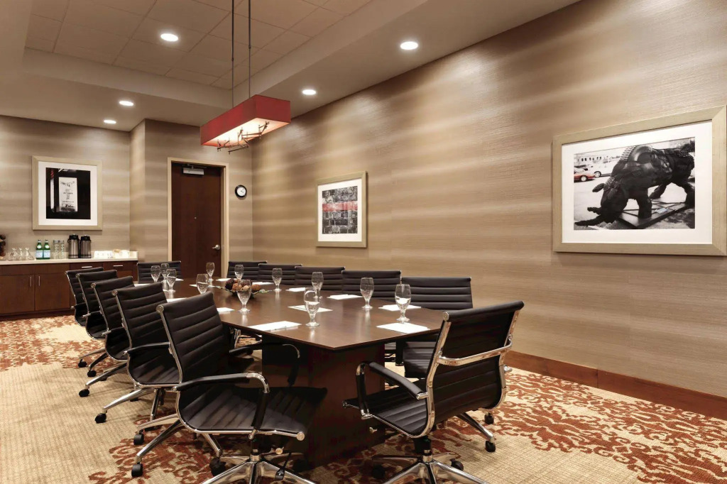 Embassy Suites by Hilton Akron Canton Airport