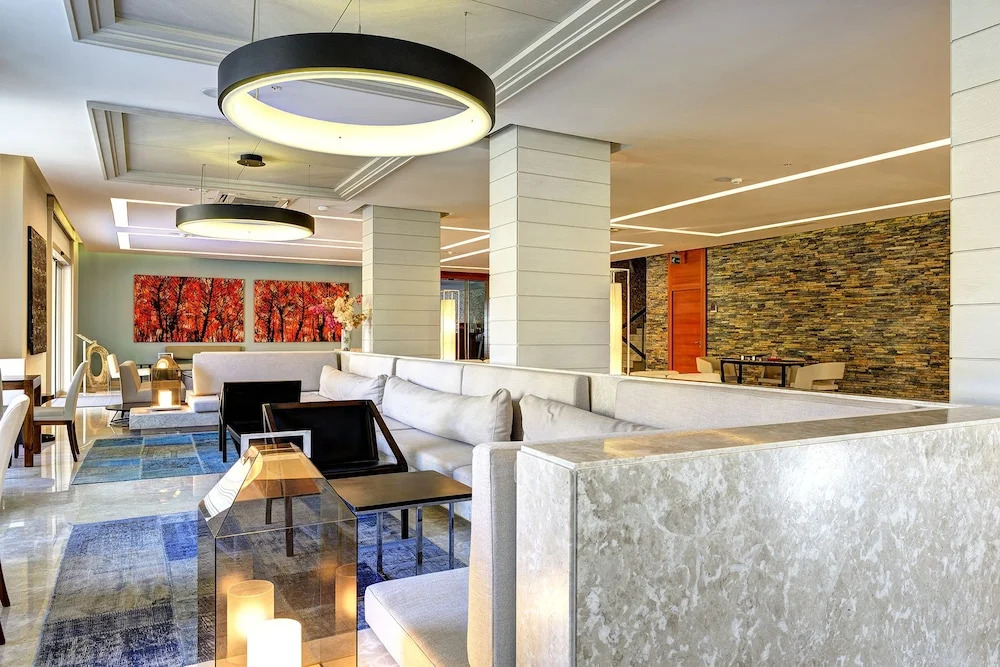 Sundance Suites Hotel