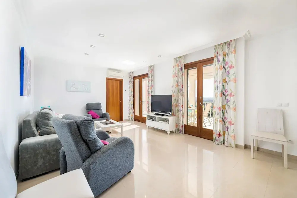 Biali in Buger With 4 Bedrooms and 2 Bathrooms