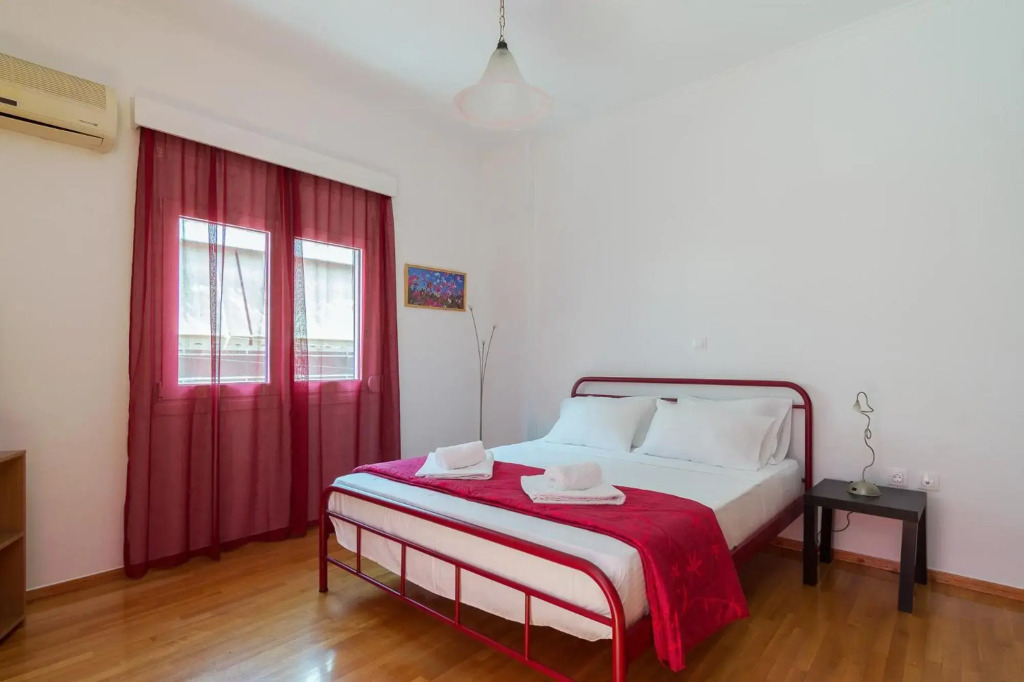 Nice 2bedroom apartment in Pagkrati
