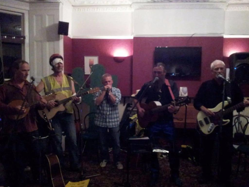 Guest House @ The Bear