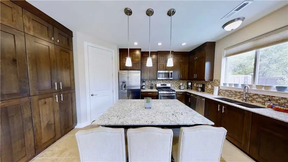 Entrada 673 - 4 Br townhouse by RedAwning