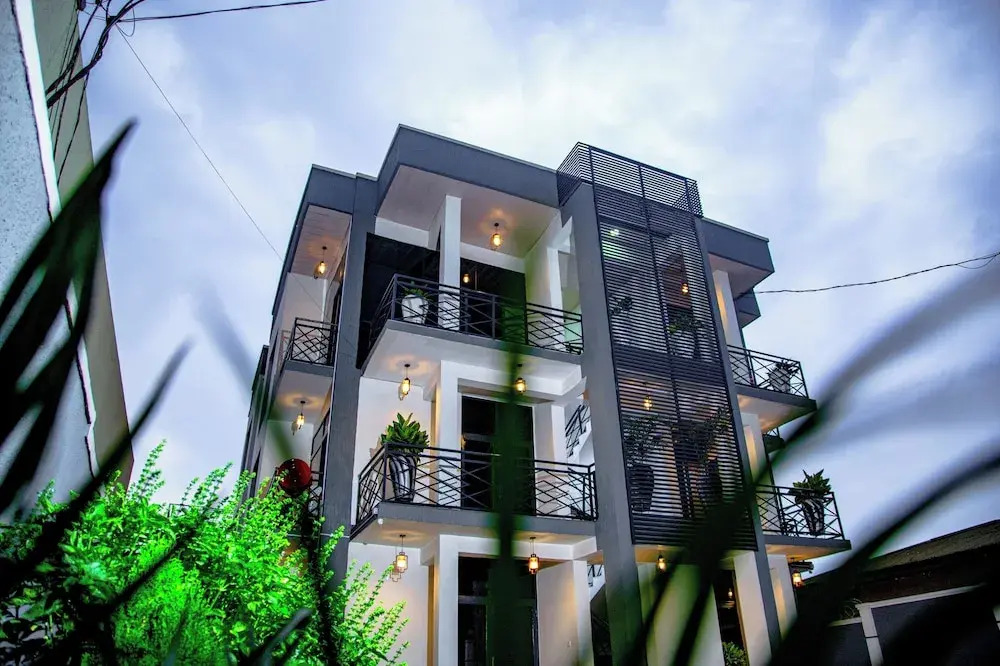 Apartment - Sleeps 4 - Parking - Balcony