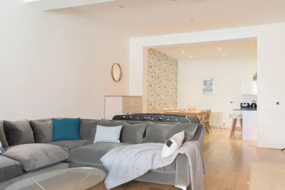 The White Wood Forest - Newly Renovated Jewellery Quarter 3bdr