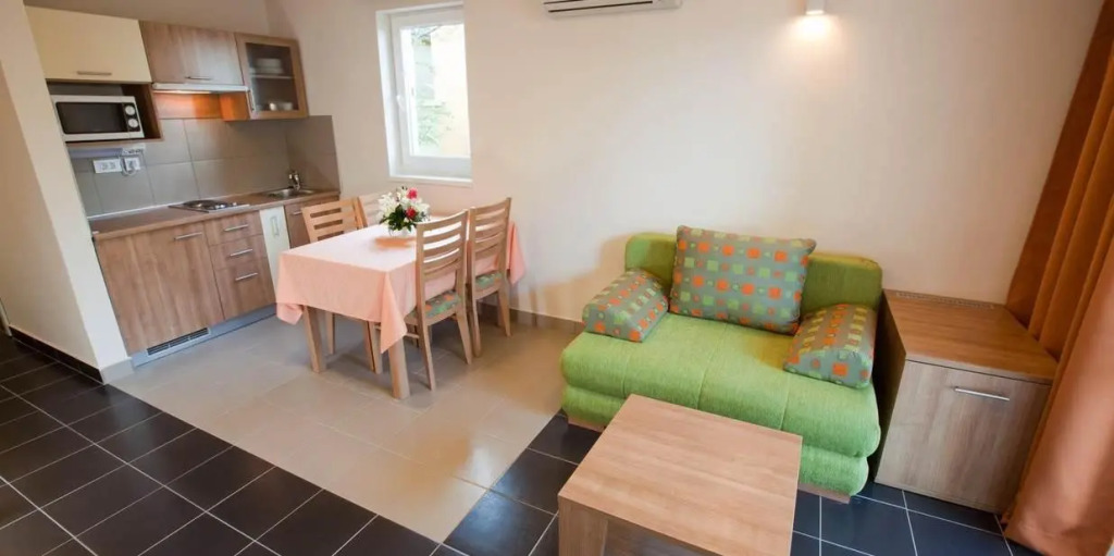 Zelena Punta Resort