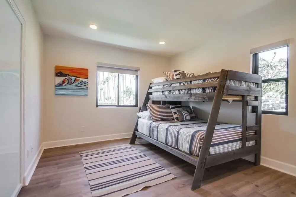 Boomer 2 condo