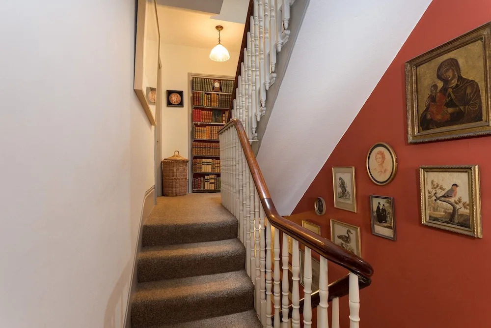 3 Bedroom Home With Garden