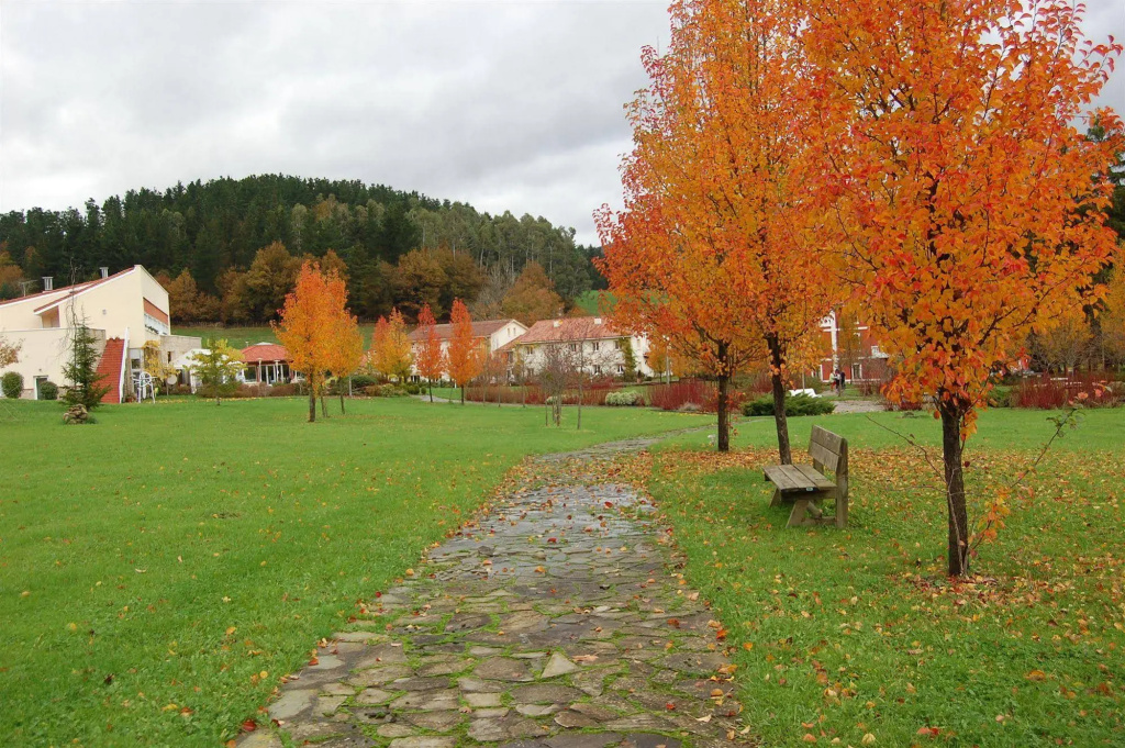 Amalurra Ecohotel & Retreat Center