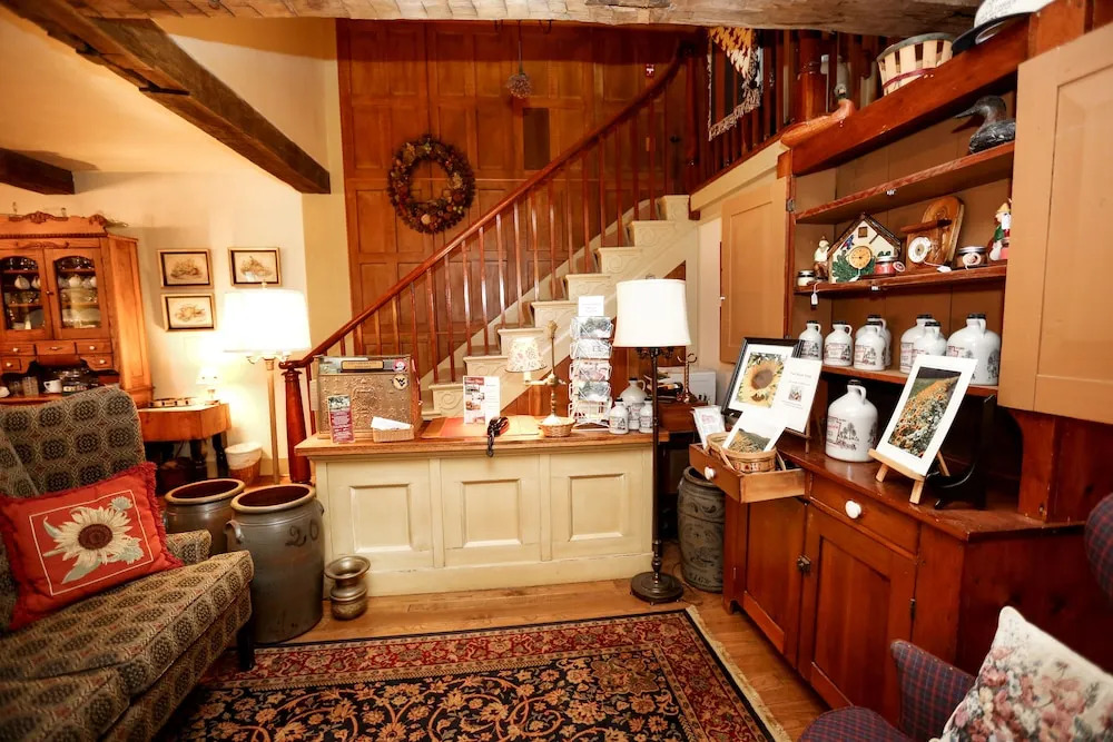 Deer Creek Winery at Watson Estate