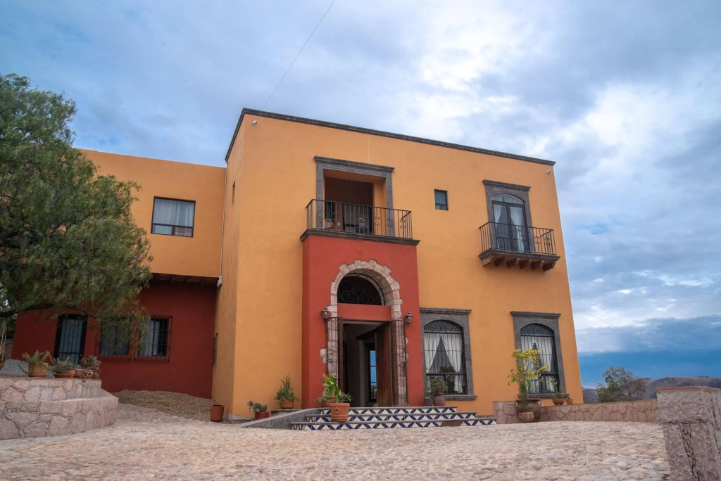 Casa Camino Antiguo