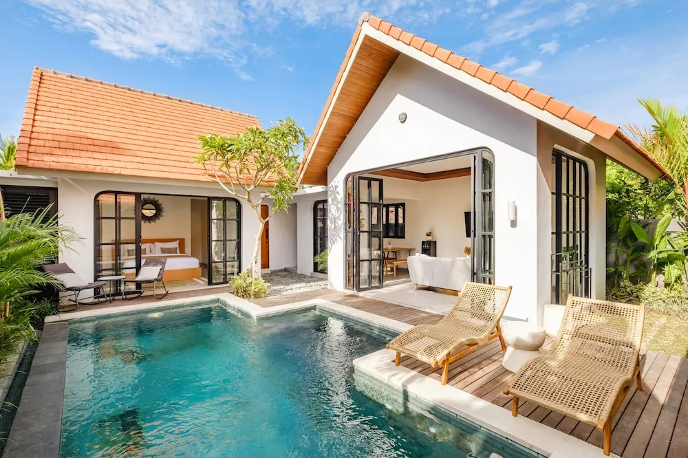 Villa Concasa in Canggu - 2 min to Atlas/finns