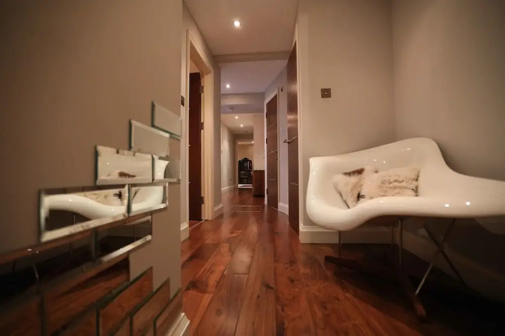Lovely 2 Bed Flat in Warren Street